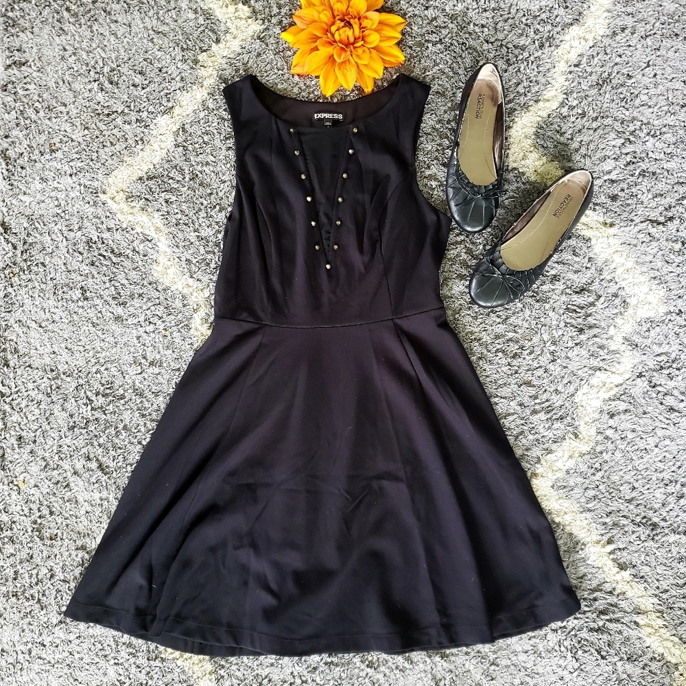 EXPRESS BLACK DRESS - Picture 3 of 8